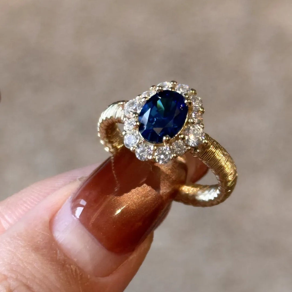 Golden String Blue Sapphire Ring · Italian Detailing