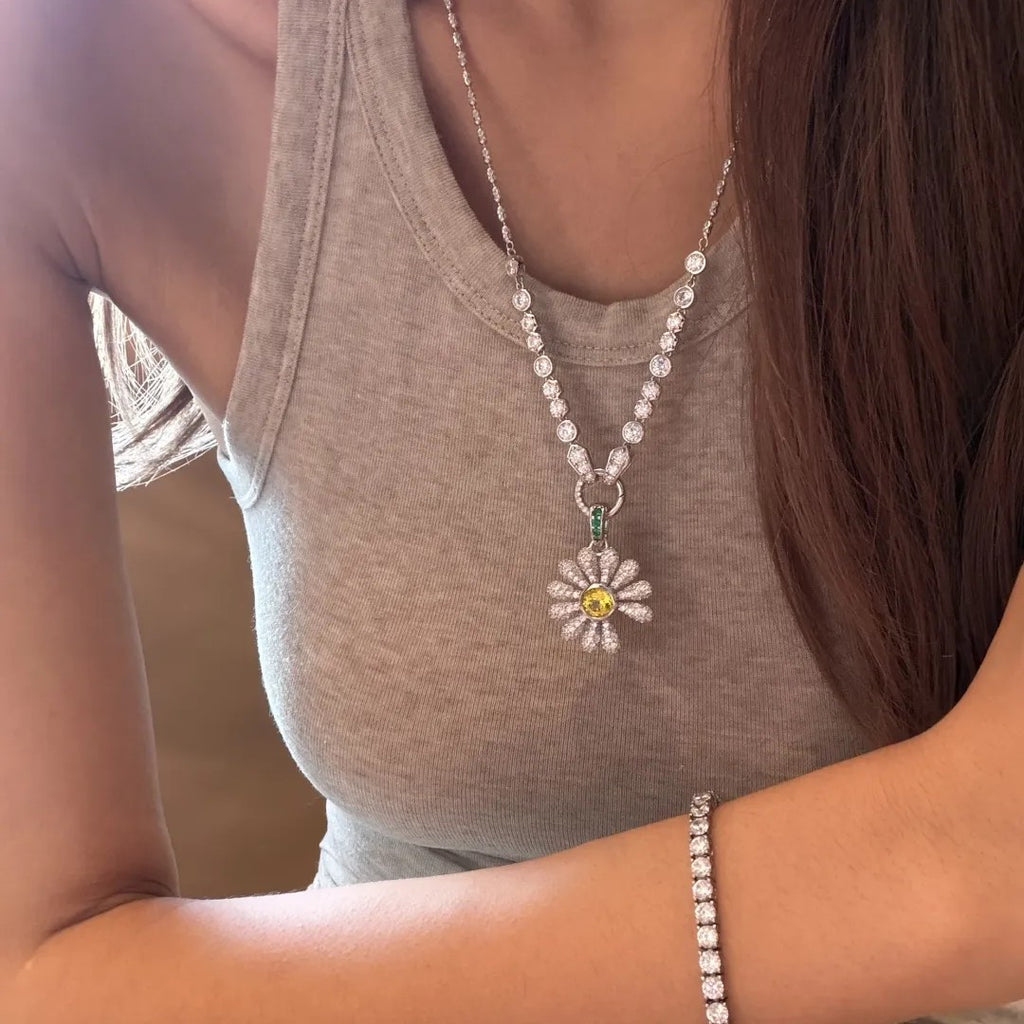 Sunshine Daisy Pendant · Lab-Grown Yellow Sapphire