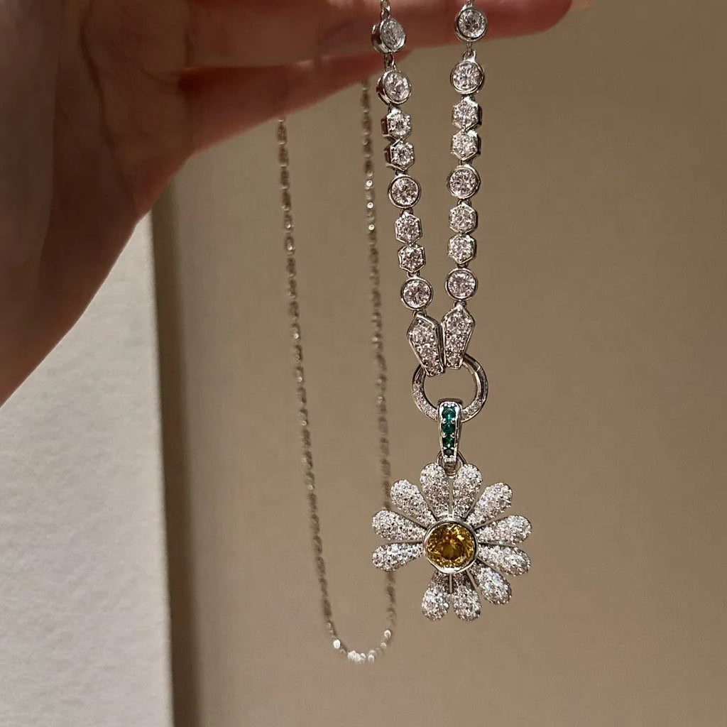 Sunshine Daisy Pendant · Lab-Grown Yellow Sapphire